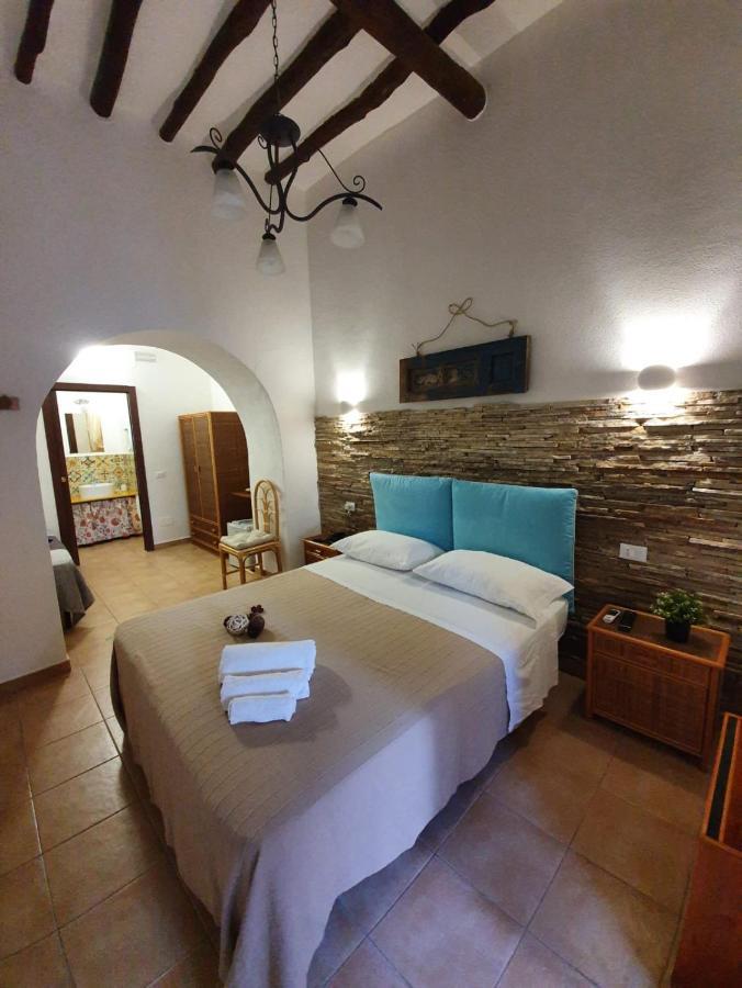 B&B La Goletta Di Salina Santa Marina Salina Exterior photo